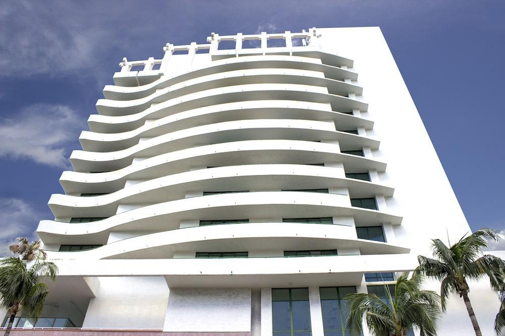 The Casablanca On The Ocean West Tower Hotel Miami Beach Bagian luar foto
