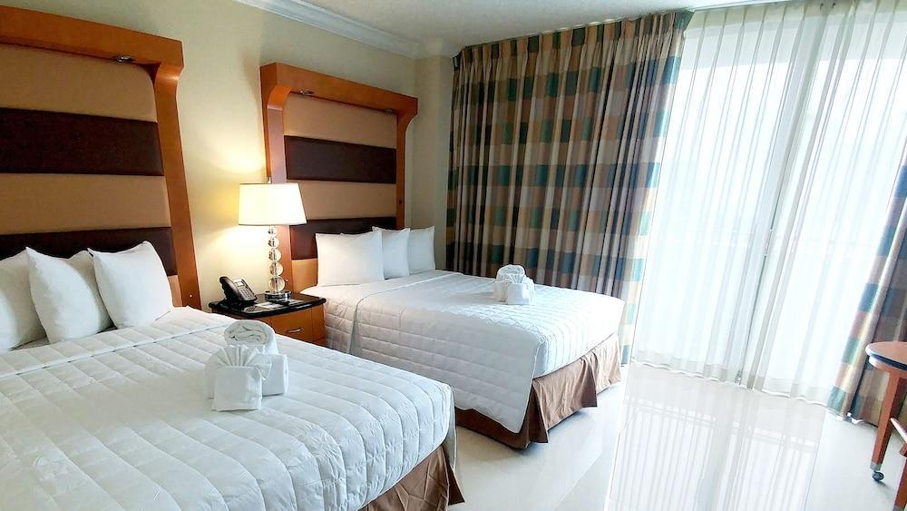 The Casablanca On The Ocean West Tower Hotel Miami Beach Bagian luar foto