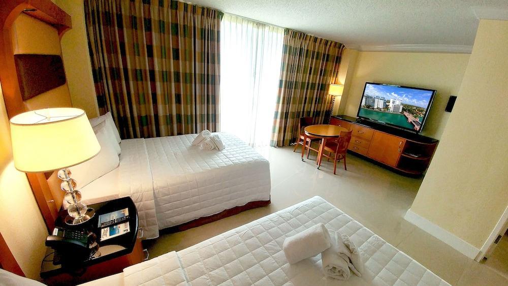 The Casablanca On The Ocean West Tower Hotel Miami Beach Bagian luar foto