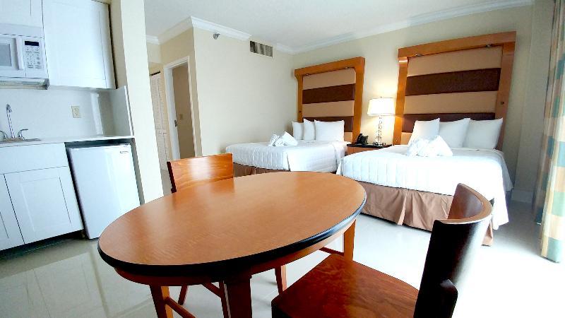 The Casablanca On The Ocean West Tower Hotel Miami Beach Bagian luar foto