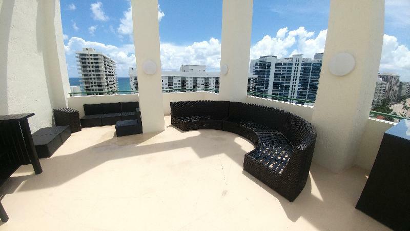 The Casablanca On The Ocean West Tower Hotel Miami Beach Bagian luar foto