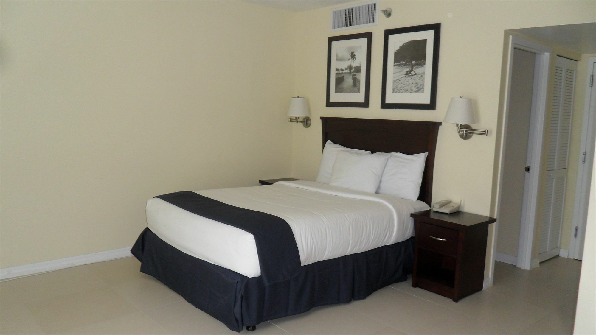The Casablanca On The Ocean West Tower Hotel Miami Beach Bagian luar foto