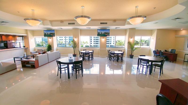 The Casablanca On The Ocean West Tower Hotel Miami Beach Bagian luar foto