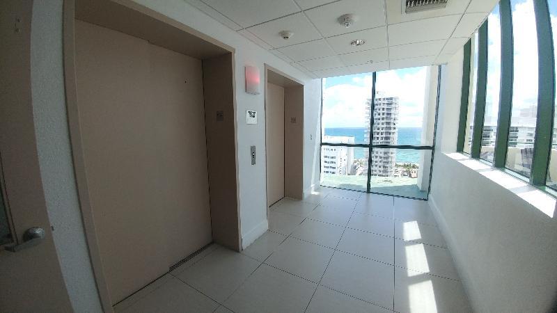 The Casablanca On The Ocean West Tower Hotel Miami Beach Bagian luar foto