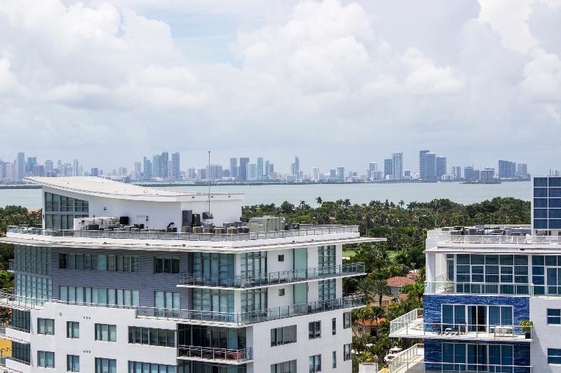The Casablanca On The Ocean West Tower Hotel Miami Beach Bagian luar foto