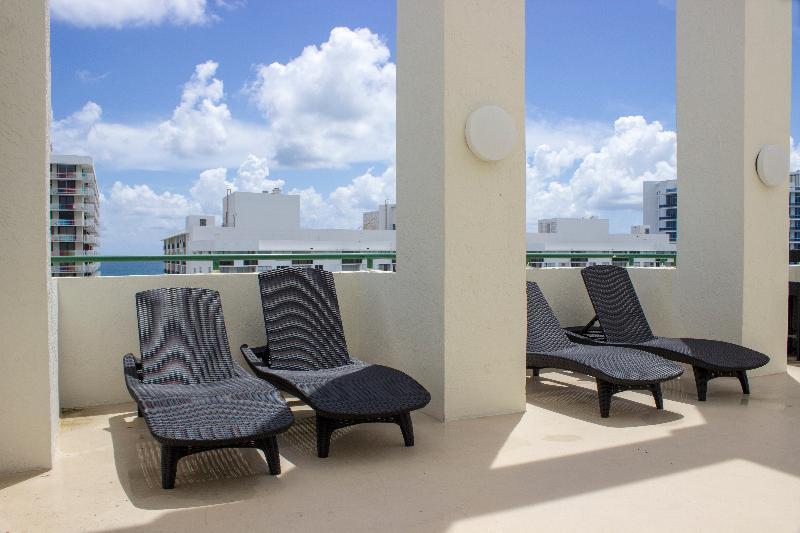 The Casablanca On The Ocean West Tower Hotel Miami Beach Bagian luar foto